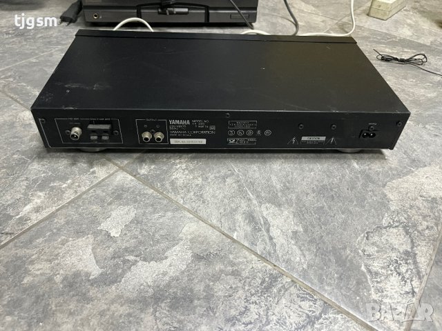 Тунер Yamaha TX-350 AM/FM Stereo Tuner (1991-95), снимка 7 - Декове - 42656297