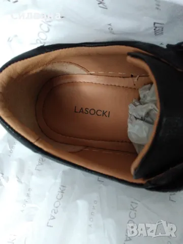нови дамски обувки Lasocki, снимка 4 - Дамски ежедневни обувки - 47453760