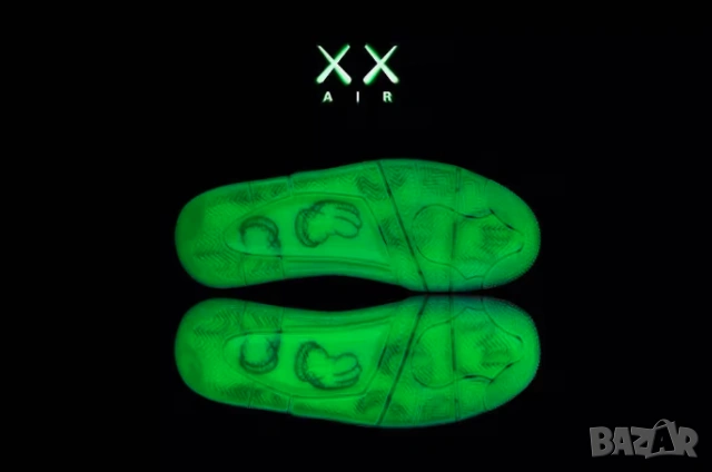лимитирани Air Jordan 4 Retro x KAWS номер 43 ,5-44 оригинални маратонки , снимка 4 - Маратонки - 53728324