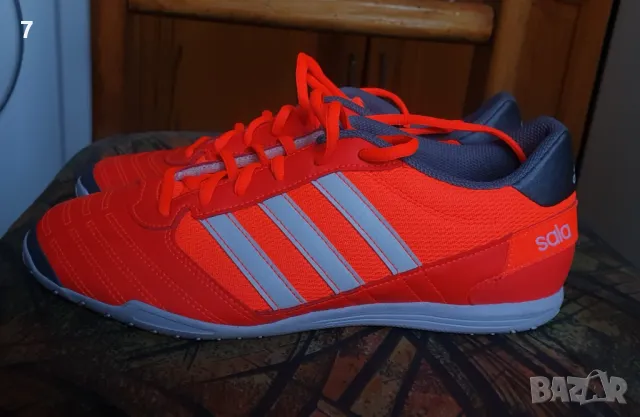 Маратонки adidas Sala Red - Orange, снимка 4 - Маратонки - 50135767