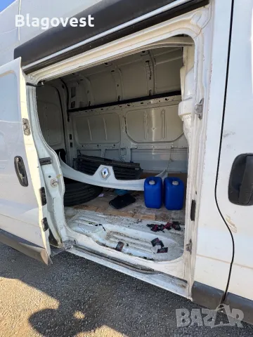 Renault Trafic 2.5tdci 115hp MAXI НА ЧАСТИ, снимка 15 - Автомобили и джипове - 47857317
