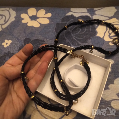  Кожено колие с позлата и сваровски разпродажба , снимка 2 - Колиета, медальони, синджири - 36311983