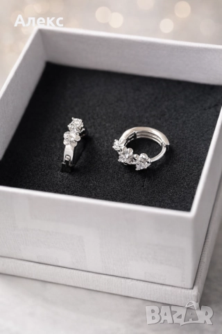 Сребърни обеци с цветя + Подарък кутийка