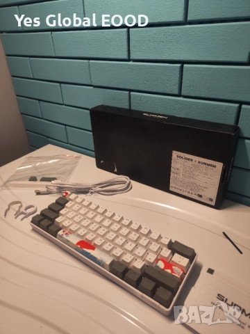 SOLIDEE 60% механична клавиатура 61 клавиша с LED подсветка, снимка 11 - Клавиатури и мишки - 52663359