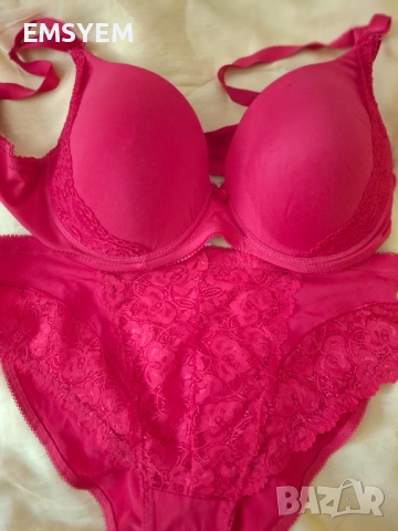 Сутиен 95 С и бикини 