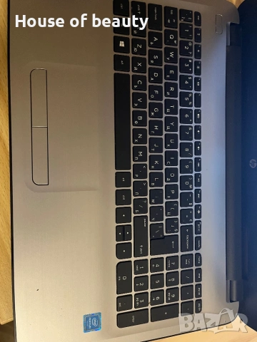 Лаптоп HP, снимка 4 - Лаптопи за дома - 53373477