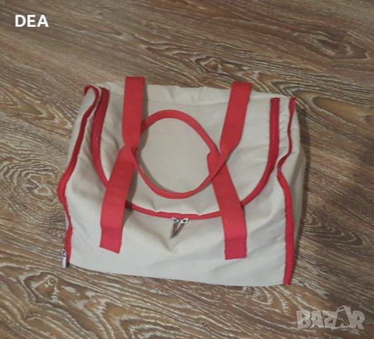 Чанта Oriflame-10 evro НАМАЛЕНИЕ, снимка 2 - Чанти - 41763893