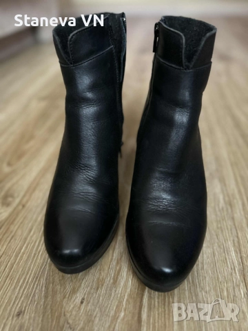 Черни боти от естествена кожа в отлично състояние, р-р 38, снимка 2 - Дамски боти - 52788364