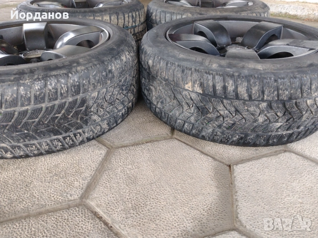 Style 122 8JX17 IS20 със зимни гуми 225/50/17, снимка 7 - Гуми и джанти - 52352328
