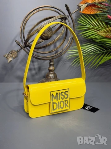 чанти christian dior , снимка 6 - Чанти - 50684574