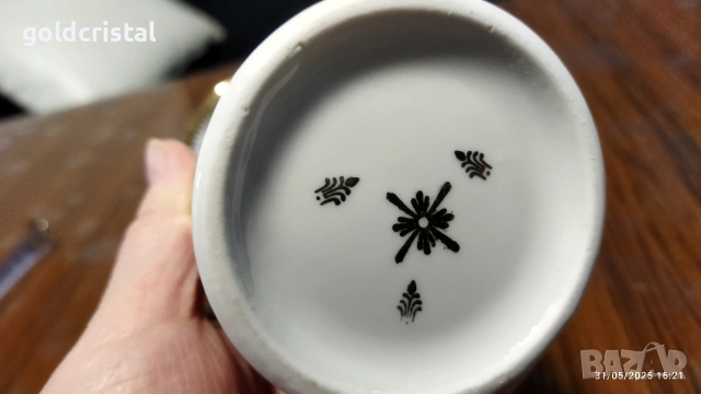 Стар български порцелан ваза , снимка 4 - Антикварни и старинни предмети - 52941385