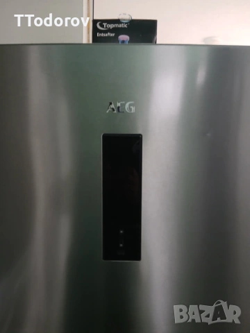 Хладилник с фризер AEG, RCS73421tx, A++, TwinTech® NoFrost , снимка 3 - Хладилници - 53237201