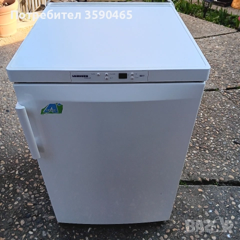 Малък фризер liebherr, снимка 2 - Фризери - 53713370