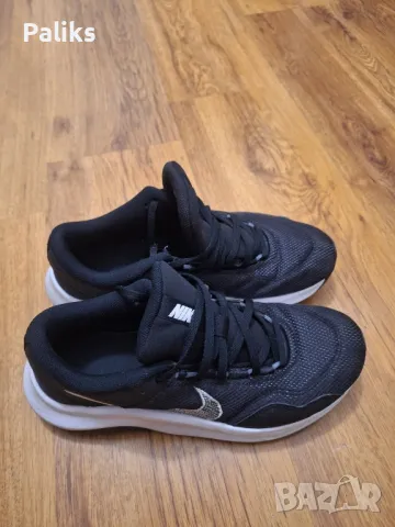 Оригинални маратонки NIKE