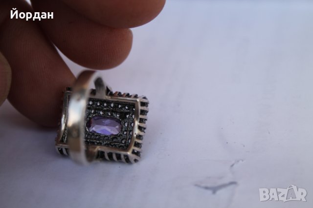 Сребърен дамски пръстен с аметист, снимка 9 - Други ценни предмети - 44278634