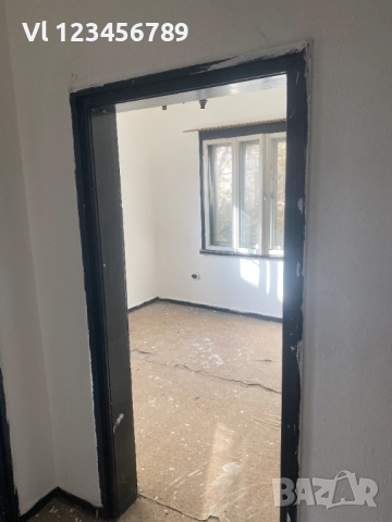 Продава се 4-стаен апартамент 158 кв.м в Центъра на Пловдив – четири изложения, два балкона, изба, снимка 14 - Апартаменти - 52378878