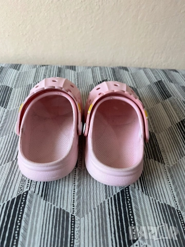 Детски кроксове, снимка 4 - Детски джапанки - 53716602