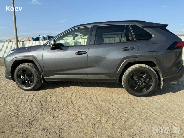 Toyota RAV 4 2.5 HYBRID, снимка 4 - Автомобили и джипове - 53023662
