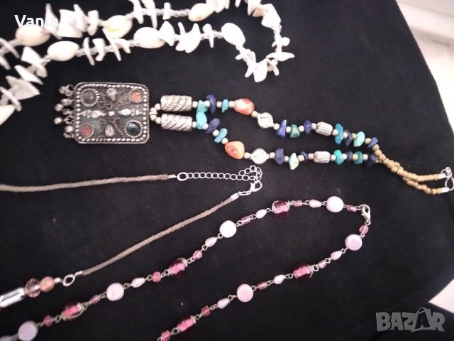 Лот от бижута , снимка 4 - Колиета, медальони, синджири - 39511623