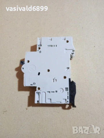 Автоматичен прекъсвач С 4, снимка 2 - Резервни части за машини - 53743527