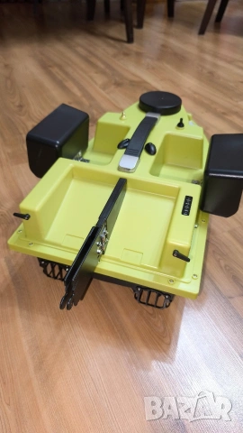 Лодка за захранка с 99 точков GPS , снимка 10 - Стръв и захранки - 53445589