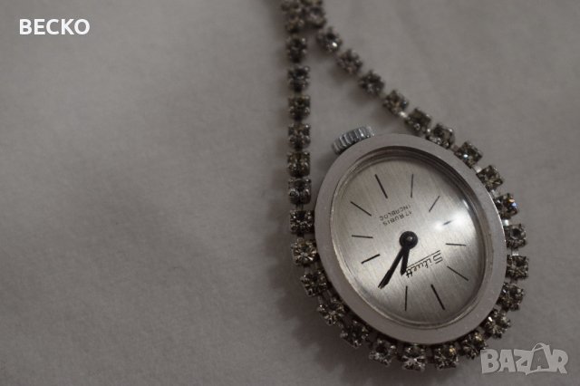 колие с висулка часовник, снимка 5 - Колиета, медальони, синджири - 41913305