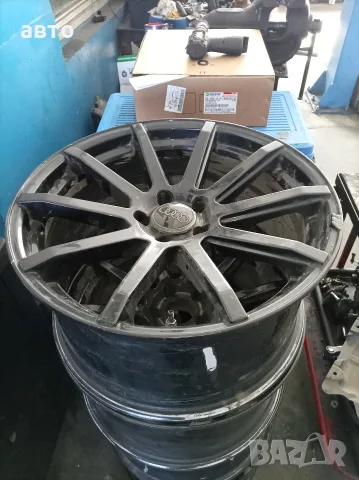 джанти Ауди 5х112 19, снимка 2 - Гуми и джанти - 56335384