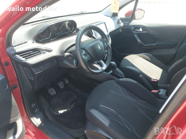 Peugeot 208 1.2 бензин 82к.с  2013г., снимка 9 - Автомобили и джипове - 50821475