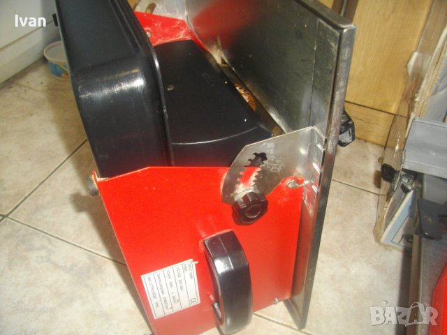 HEKA ф180mm/600W-Немска Профи Ел.Машина Мокро/Сухо Рязане Плочи/Плочки-С Вана За Вода-Почти Нова, снимка 11 - Други инструменти - 40982317