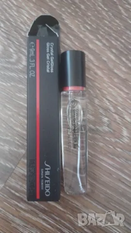 Чисто нов гланц Shiseido