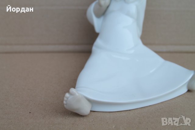 Испанска порцеланова фигурка ''LLardo'' седнал Ангел, снимка 2 - Колекции - 41340871