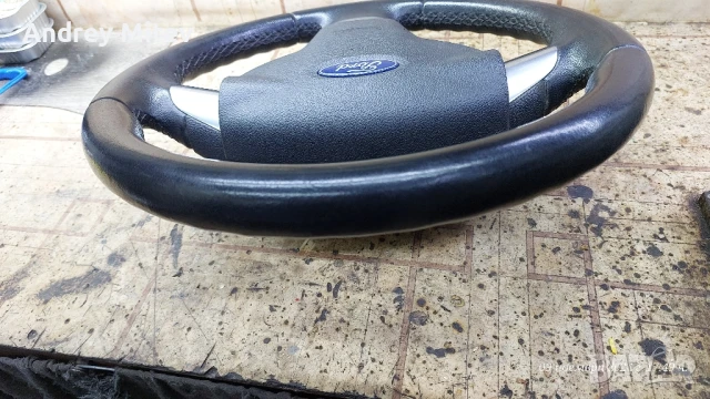 Волан за Ford Focus 2010г, снимка 4 - Части - 50692751