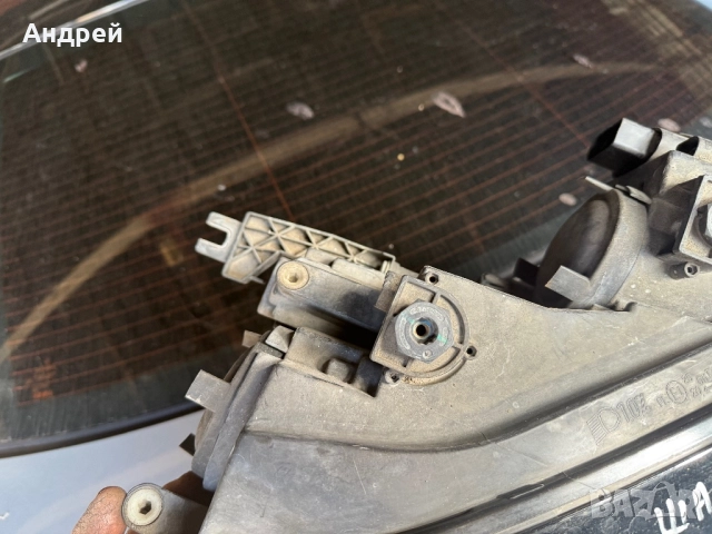 Десен фар за Фолксваген Шаран 2012г.-, снимка 3 - Аксесоари и консумативи - 52256256