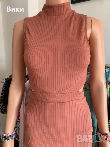 Дълга рокля размер XS, снимка 6 - Рокли - 40754698