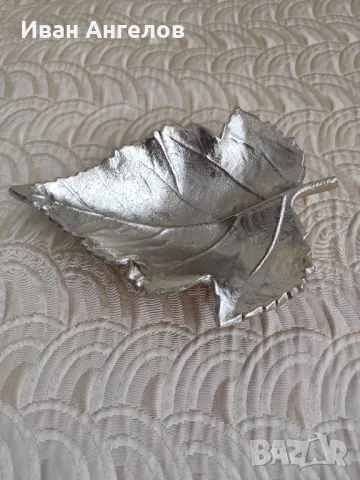 Ново плато с форма на лист 2, снимка 1