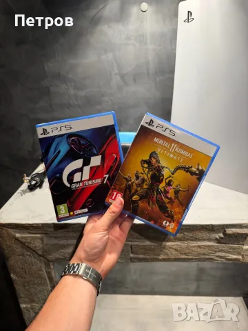КАТО ЧИСТО НОВ PS5 Disc + 2 джойстика + много подаръци, снимка 8 - PlayStation конзоли - 56005176