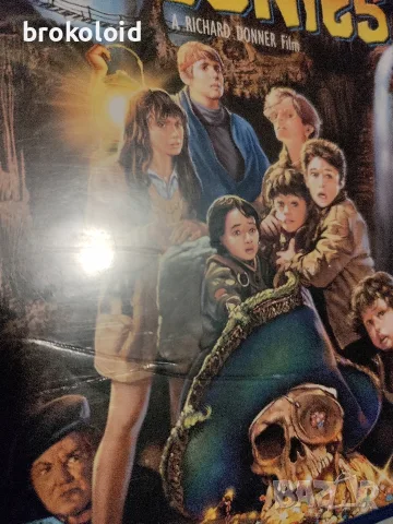 The Goonies - английски език, снимка 5 - Blu-Ray филми - 56276895