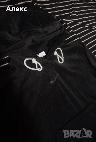 nike суичър оригинален, снимка 2 - Суичъри - 56300855