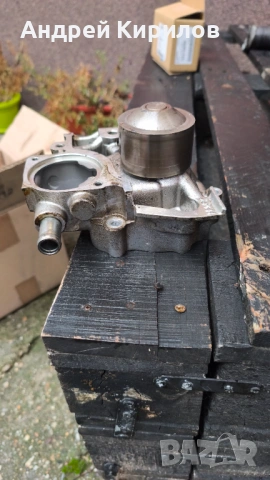 Водна помпа за Субару форестър, снимка 2 - Части - 53022661