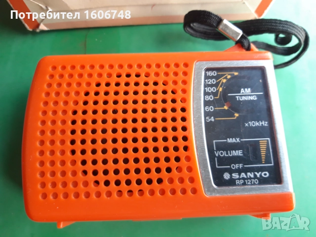 Радио Sanyo RP1270, Изглежда като ново,незнам дали е ползвано някога. С оригинална опаковка!!!, снимка 4 - Радиокасетофони, транзистори - 51910144