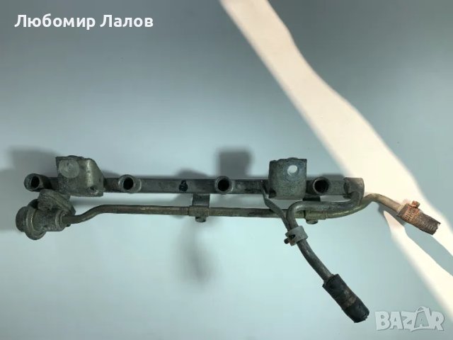 Горивна рейка за Дайхацу  Териос Daihatsu Terios бензин , снимка 2 - Части - 49253490