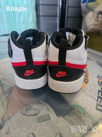 детски високи Nike маратонки 23.5, снимка 2 - Детски маратонки - 51730907