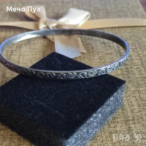 Стара сребърна твърда гривна (306)