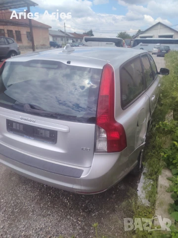 Volvo V50 1,6 HDI , Волво В50 на части!, снимка 6 - Автомобили и джипове - 50475723