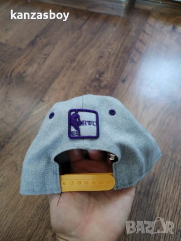 New Era Los Angeles Lakers - страхотна шапка , снимка 6 - Шапки - 50981092