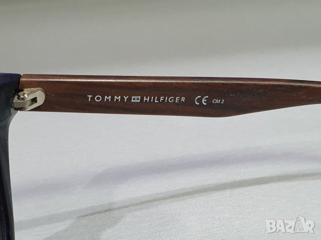 TOMMY HILFIGER слънчеви очила , снимка 3 - Слънчеви и диоптрични очила - 39268169
