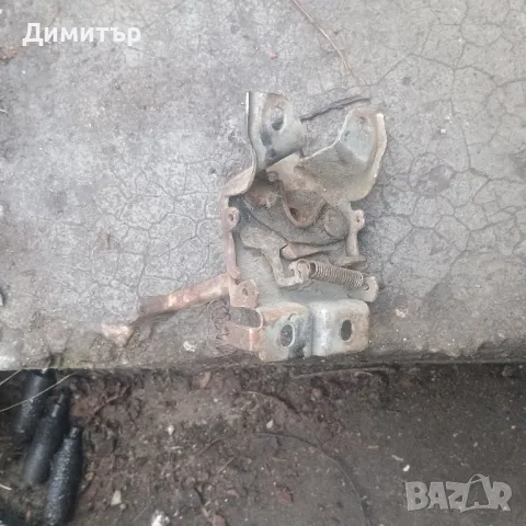 Брава Преден Капак За Сузуки Суйфт 2000г / Suzuki Swift 2000y, снимка 2 - Части - 48938910