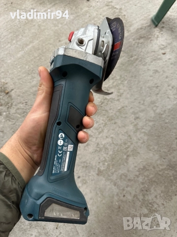 Bosch GWS 18V-7 ъглошлайф, снимка 3 - Ъглошлайфи - 52676964