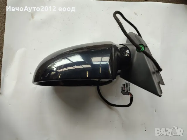 капачка за огледало дясна оригинална , Mercedes C E CLS , снимка 4 - Части - 47278744