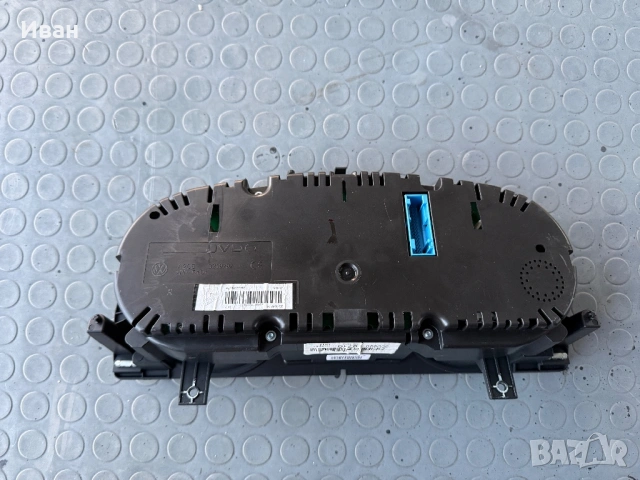 ОРИГИНАЛНИ Табло-Километраж/ Копче Рьчна/Копче Фарове за-Vw Passat 6/7-, снимка 7 - Части - 53843293